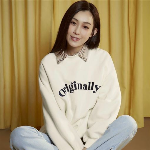 2381582-XXL.jpg 2381582-XXL.jpg