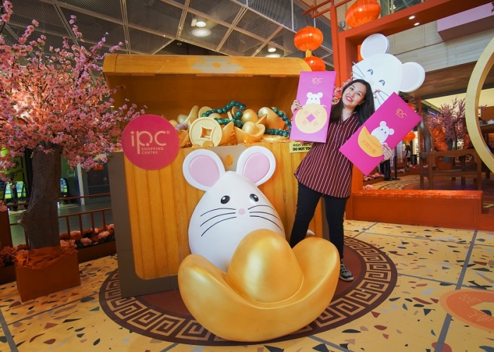 ipc-shopping-centre-cny.jpg