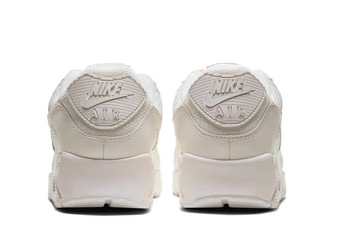 nike-sportwear-air-max-90-details.jpg