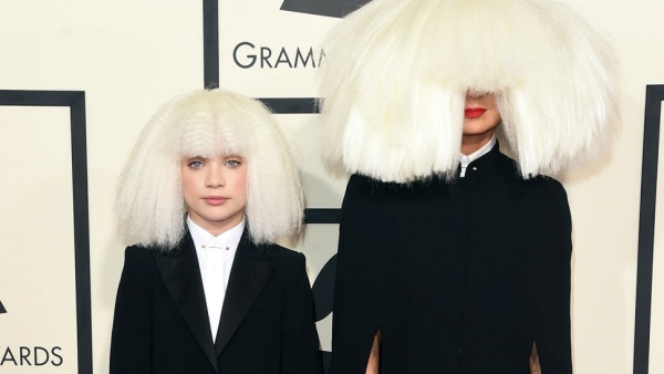 sia_03.jpg sia_03.jpg