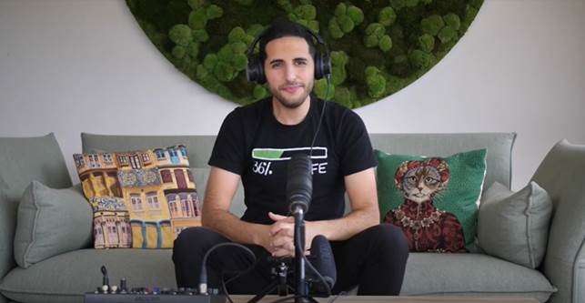 Nas-Talks.jpg Nas-Talks.jpg