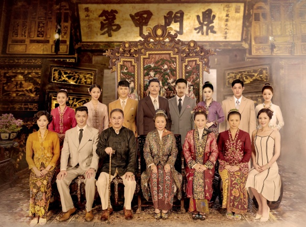 phua_01.jpg phua_01.jpg