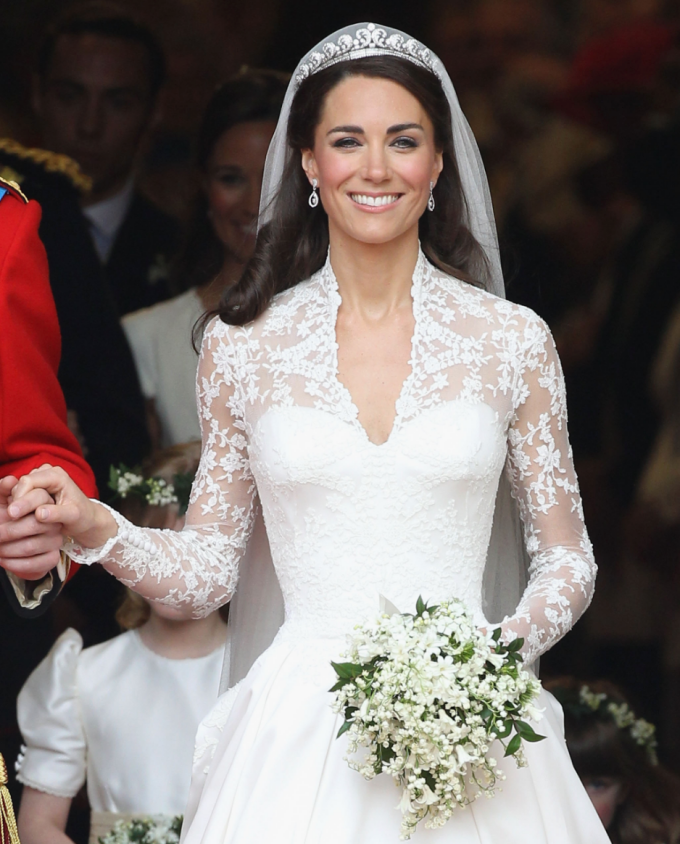 kate-middleton-halo-tiara.png