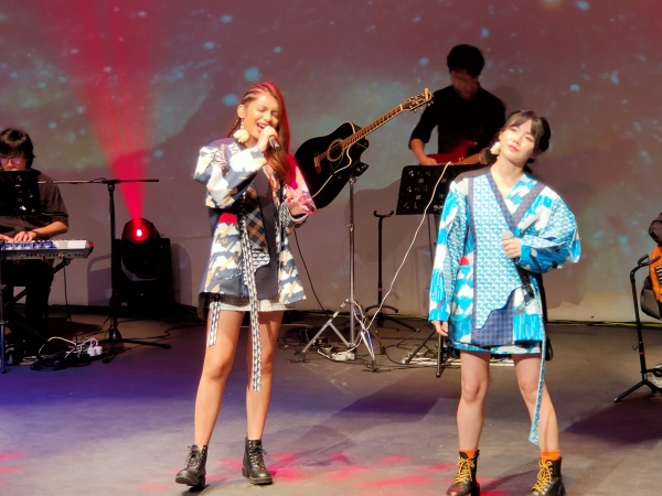 Jeryl-Pink-01-(1).jpg Jeryl-Pink-01-(1).jpg