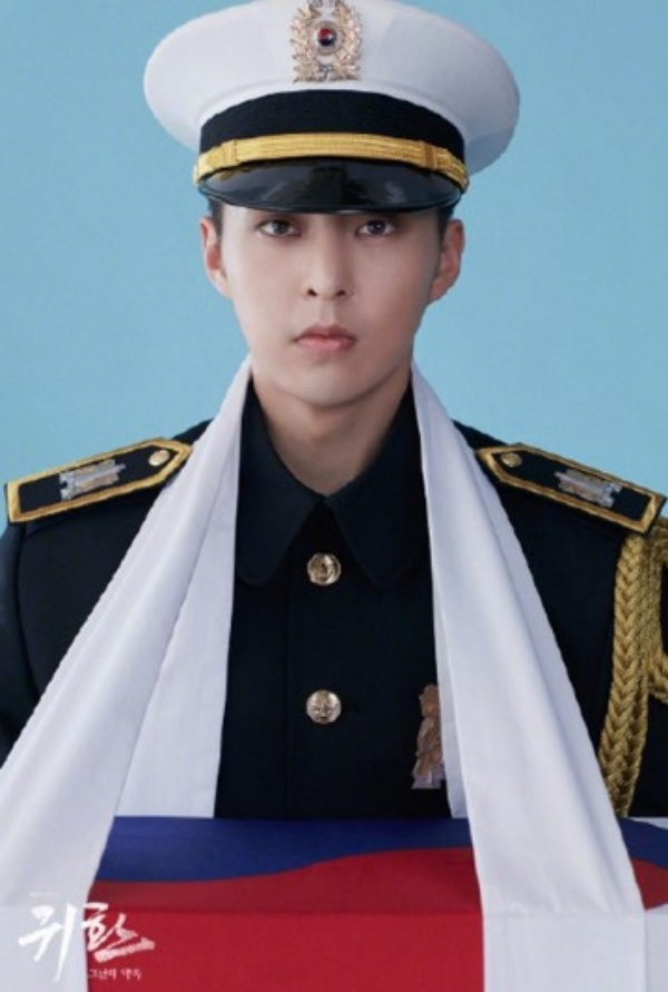 exo_01.jpg exo_01.jpg