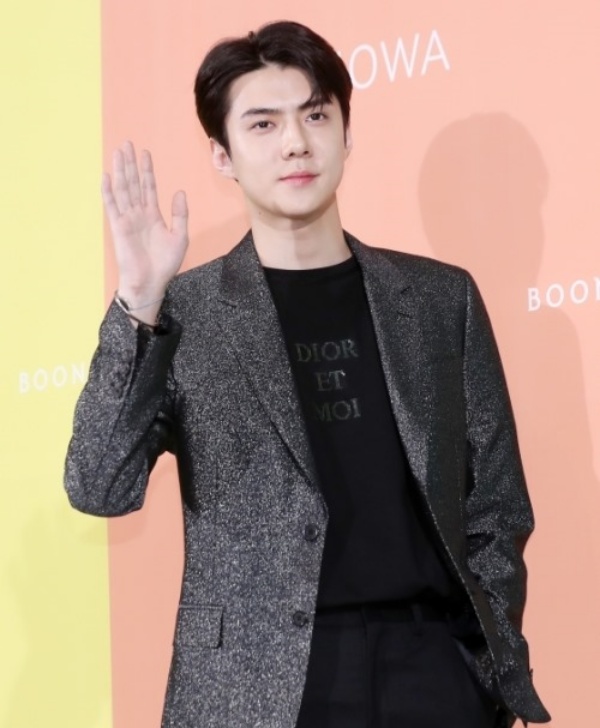 exo_04.jpg exo_04.jpg