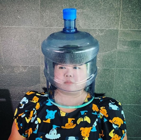 xixi_12.jpg xixi_12.jpg