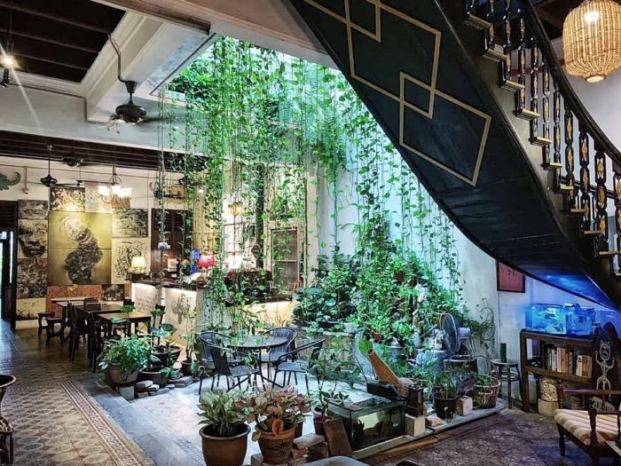malaka-cafe-june23-locahouz-house-4.jpg