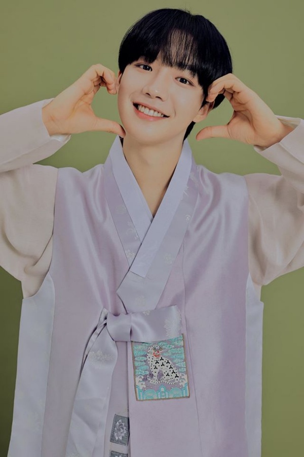 lin_01.jpg lin_01.jpg