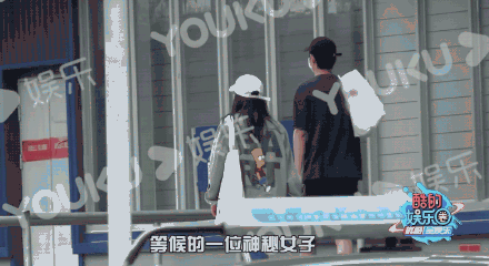 693e163dgy1gfdzcolzmug20u00gcu0z.gif