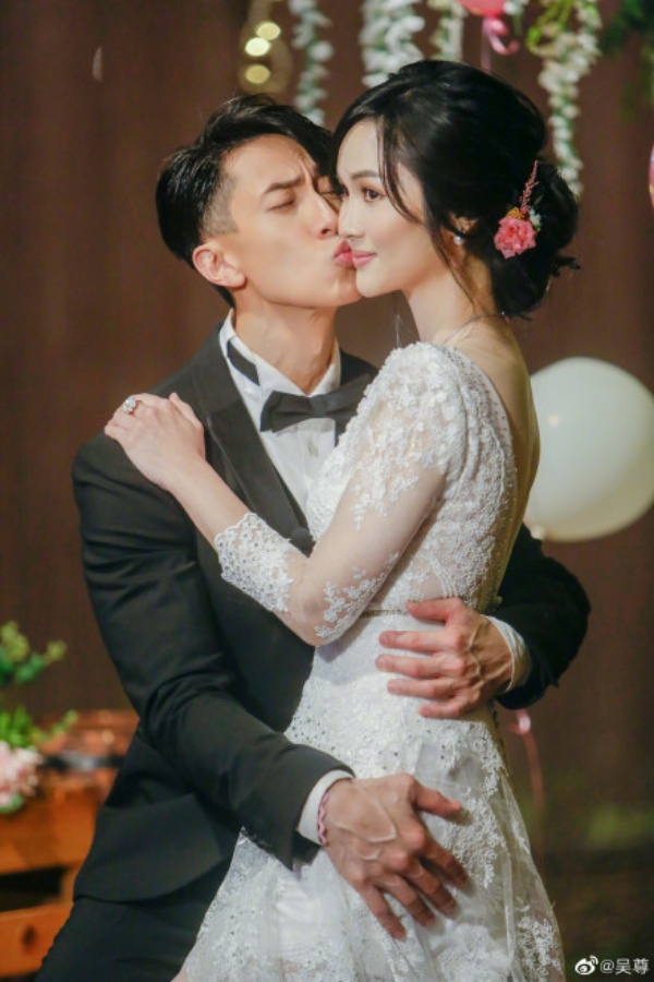 fake_03.jpg fake_03.jpg