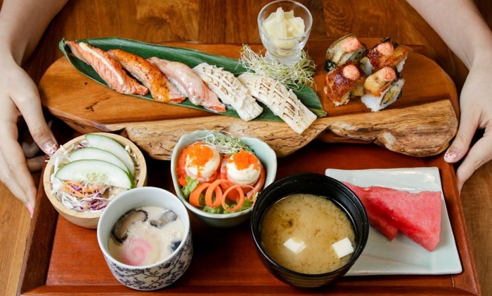 japan-food-june26-shin-zushi3.jpg