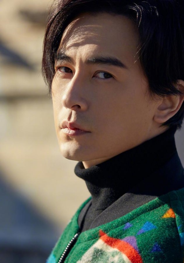 zheng_02.jpg zheng_02.jpg