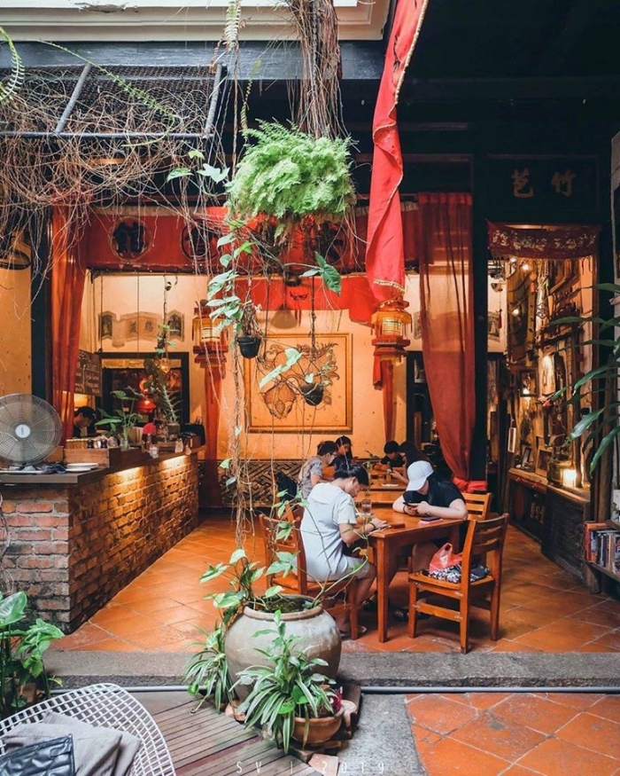 malaka-cafe-june23-the-baboon-house-1.jpg