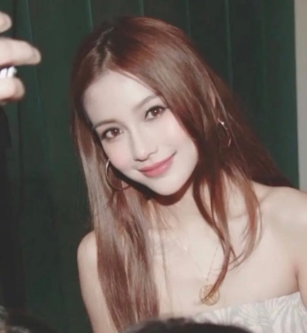 5e41-ipzreix2374264-(1).jpg 5e41-ipzreix2374264-(1).jpg