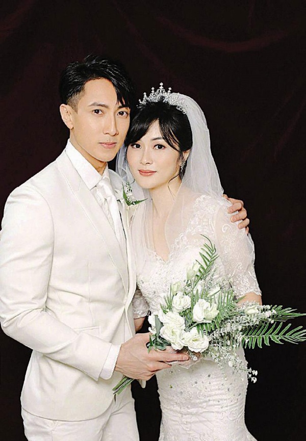 fake_02.jpg fake_02.jpg