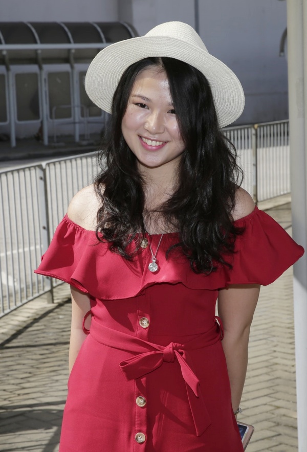 miss_02.jpg miss_02.jpg