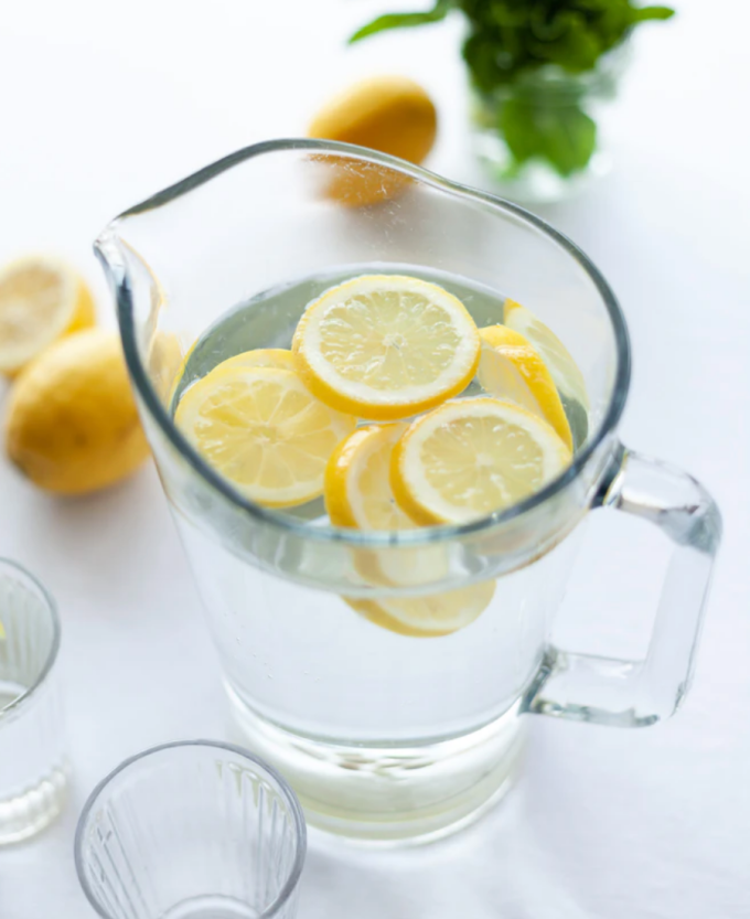 lemon-detox-water.png