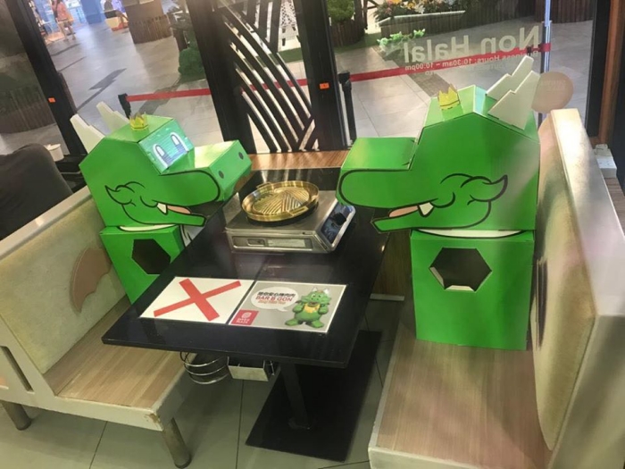 barbq-plaza-june12-4.jpg barbq-plaza-june12-4.jpg