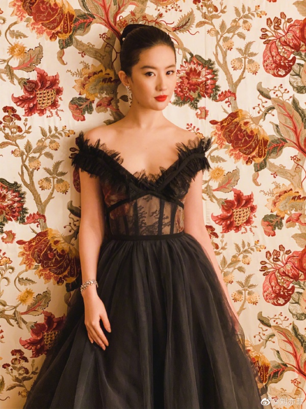 liu_01.jpg liu_01.jpg