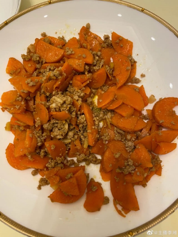 angela_07.jpeg angela_07.jpeg