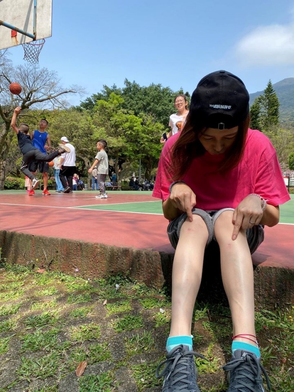 vivian_06.jpg vivian_06.jpg