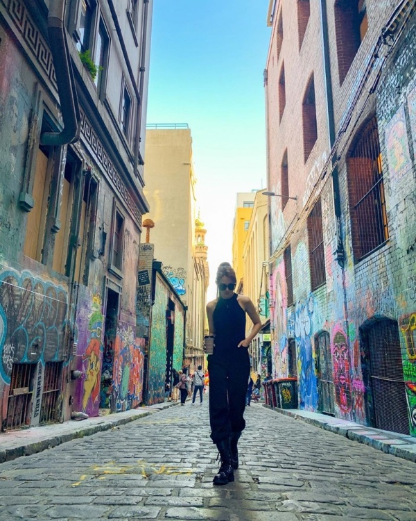 jay_02.jpg jay_02.jpg