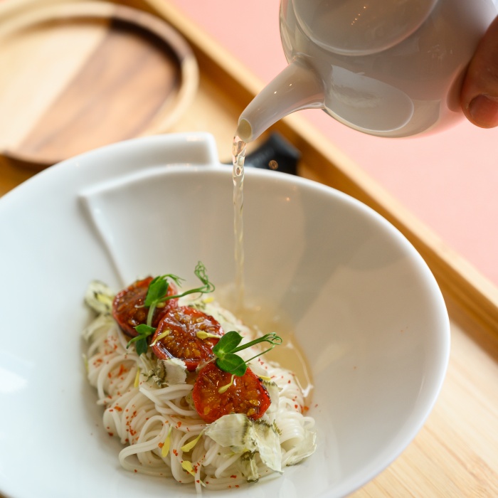 Tomato-Kombu-Consume.jpg Tomato-Kombu-Consume.jpg