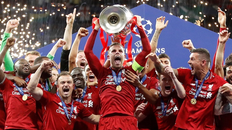 Champions-League.jpg Champions-League.jpg