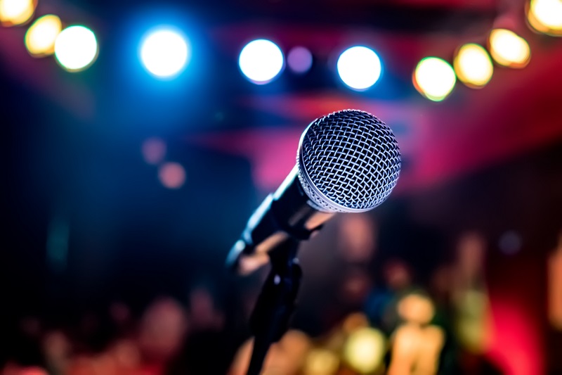 karaoke-mic.jpg karaoke-mic.jpg