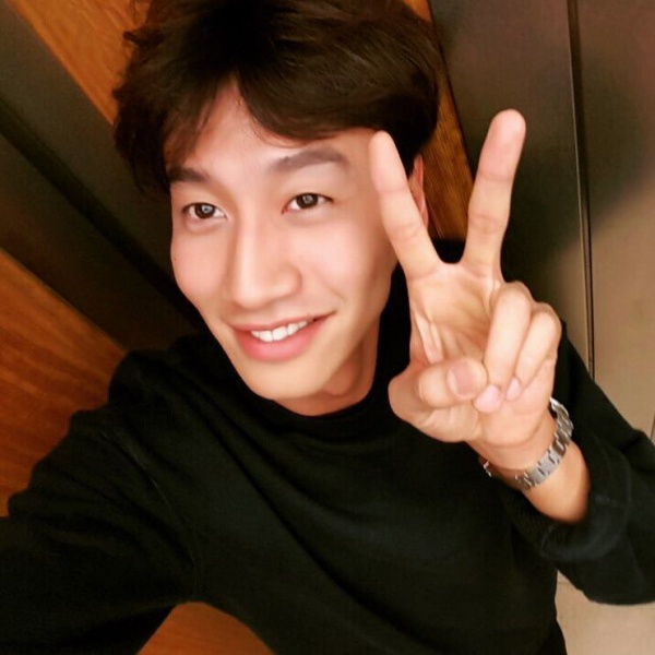 lee_06.jpg lee_06.jpg