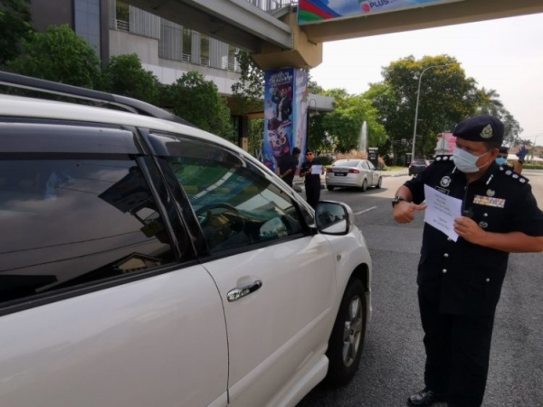 home_03.jpg home_03.jpg