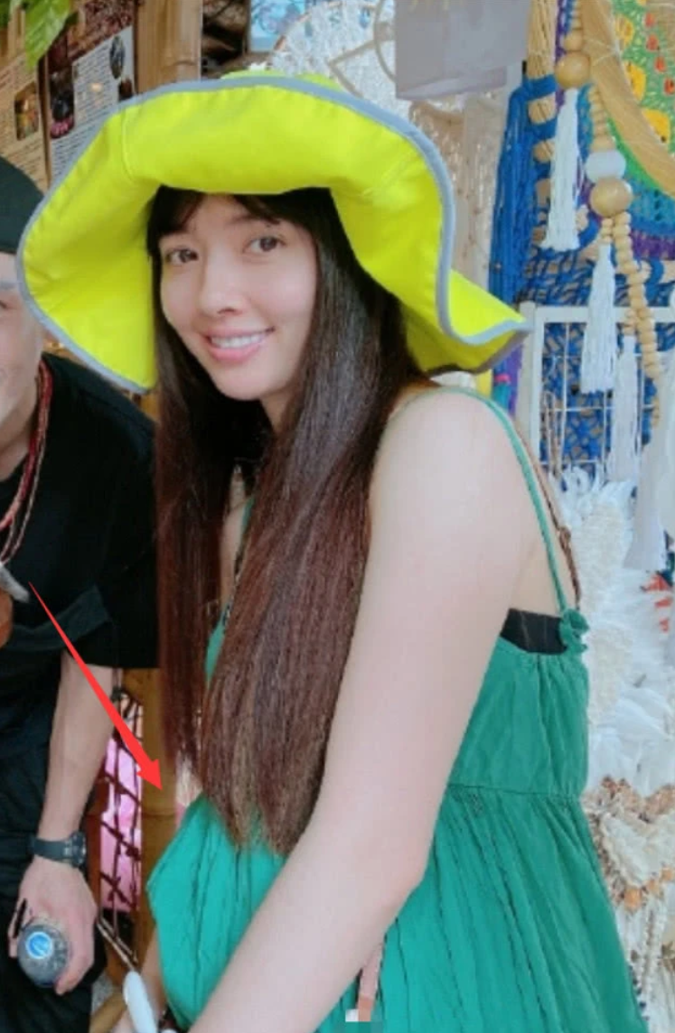 a4b3a1c0c096441288d662400304ab54.png a4b3a1c0c096441288d662400304ab54.png