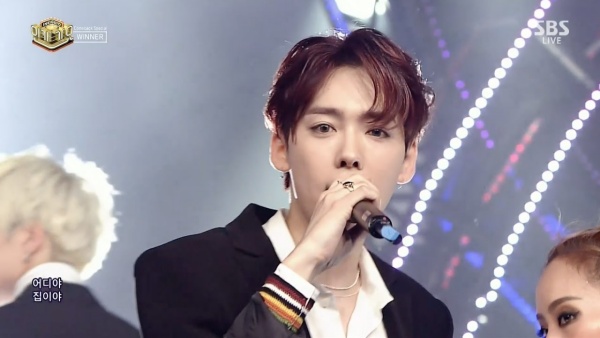 jinwoo_02.jpg jinwoo_02.jpg