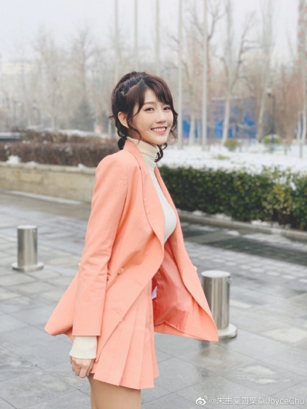 zhu_06.jpg zhu_06.jpg