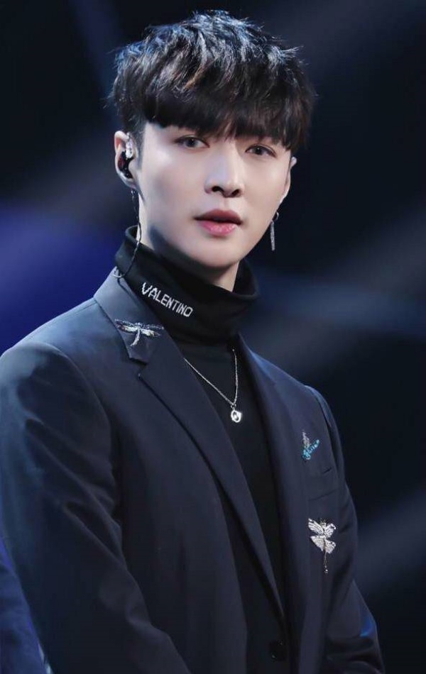 lay_01.jpg lay_01.jpg