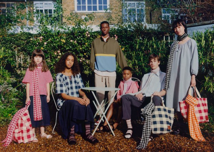 uniqlo-jw-anderson-spring-campaign.jpg uniqlo-jw-anderson-spring-campaign.jpg