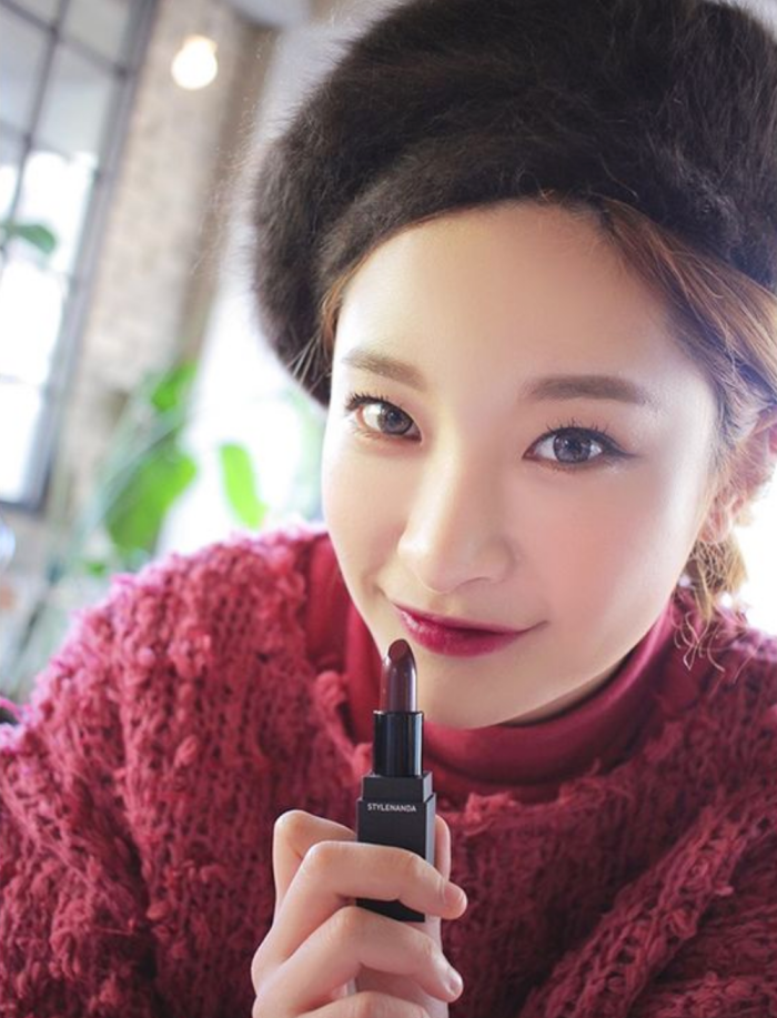 make-up.png make-up.png