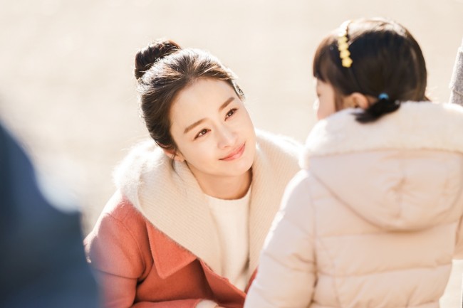she-was-named-as-one-of-the-beautiful-faces-in-south-korea-kim-tae-hee-is-ready-to-put-set-your-eyes-on-hi-bye-mama.jpg she-was-named-as-one-of-the-beautiful-faces-in-south-korea-kim-tae-hee-is-ready-to-put-set-your-eyes-on-hi-bye-mama.jpg
