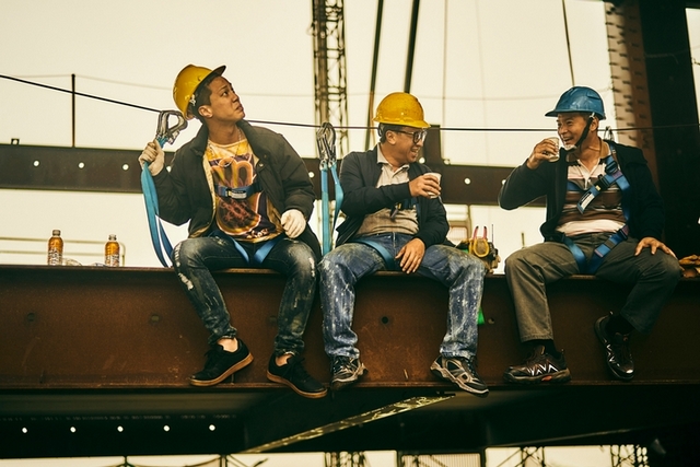 Workers08.jpg Workers08.jpg