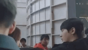 d4884712.gif d4884712.gif