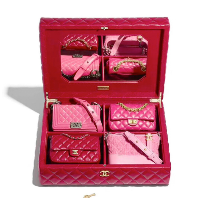 chanel-pink-classic-box.png