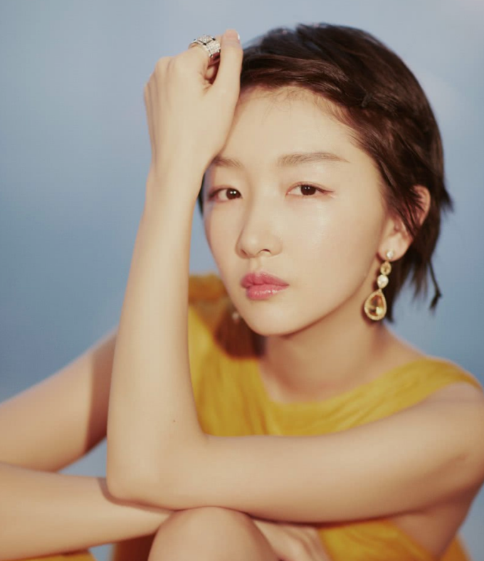 zhoudongyu-earrings.png zhoudongyu-earrings.png