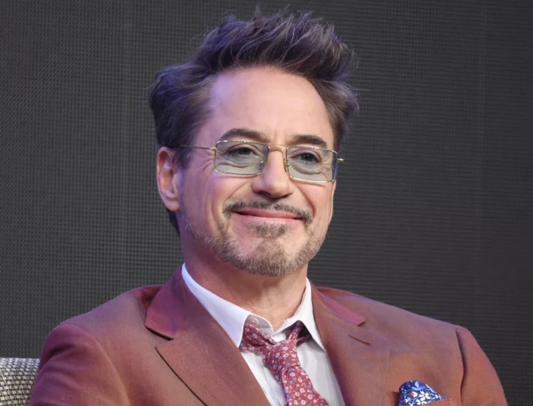 ironman_02r.jpg ironman_02r.jpg