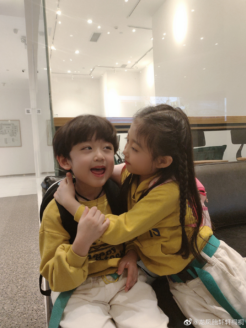 006h7zq2gy1gd2fda0u4pj31w02iox6r.jpg 006h7zq2gy1gd2fda0u4pj31w02iox6r.jpg