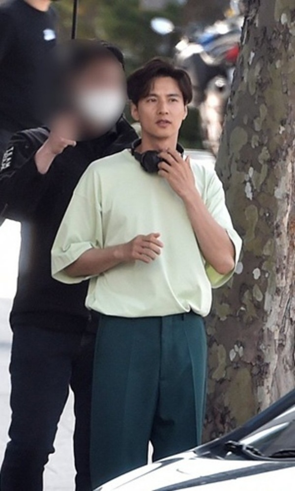 bin_06.jpg bin_06.jpg