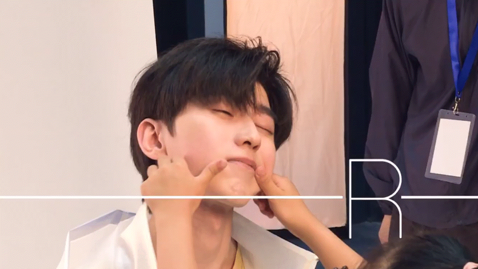 a449-iufmpmn7292583.gif a449-iufmpmn7292583.gif