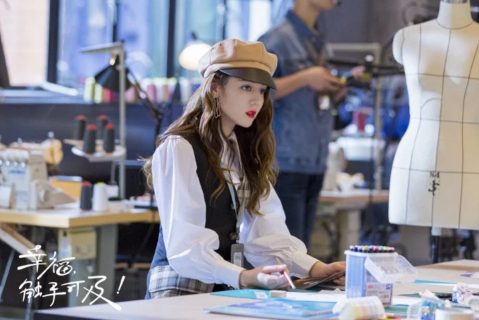 dilraba-hat-hair-style.png dilraba-hat-hair-style.png