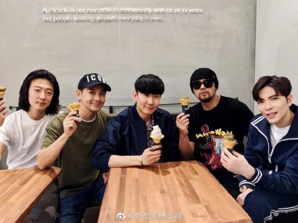 xin_01.jpg xin_01.jpg
