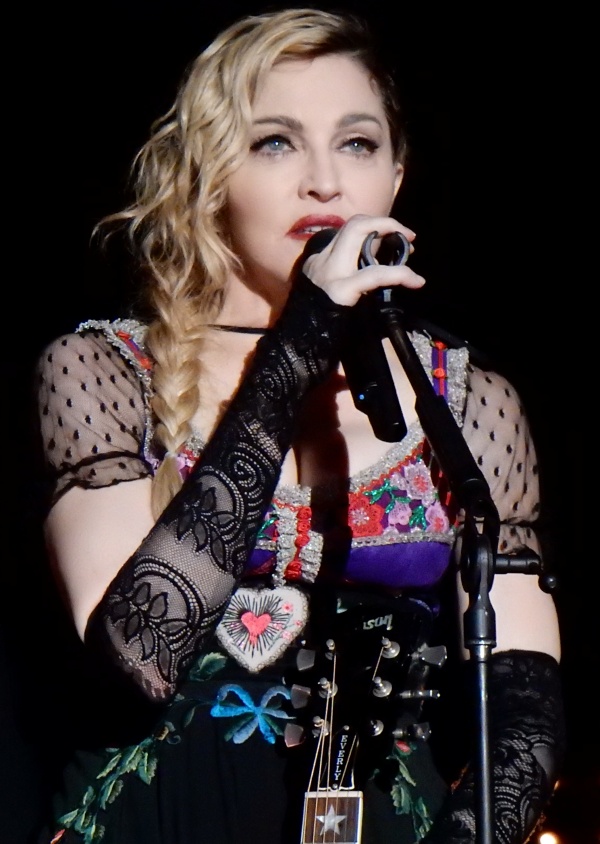madonna_01.jpg